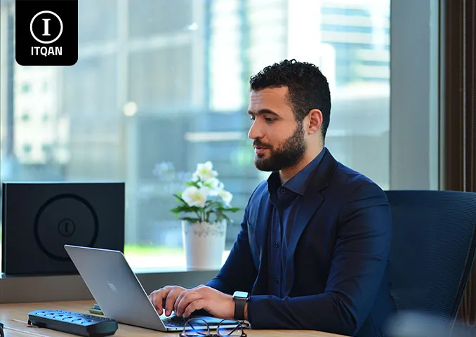 الهجرة إلى دبي للعمل: اكتشف كيفية الحصول على تأشيرة العمل والإقامة وآفاق فرص نجاح مشروعك في الإمارات.